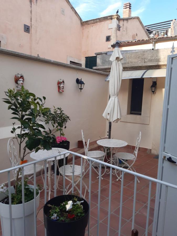 La Casa Di Sarah Villa Syracuse Exterior photo